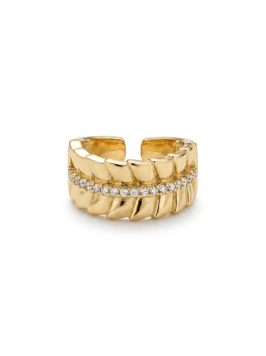 Anillo Enchapado Oro 18K Pliegues con Brillo