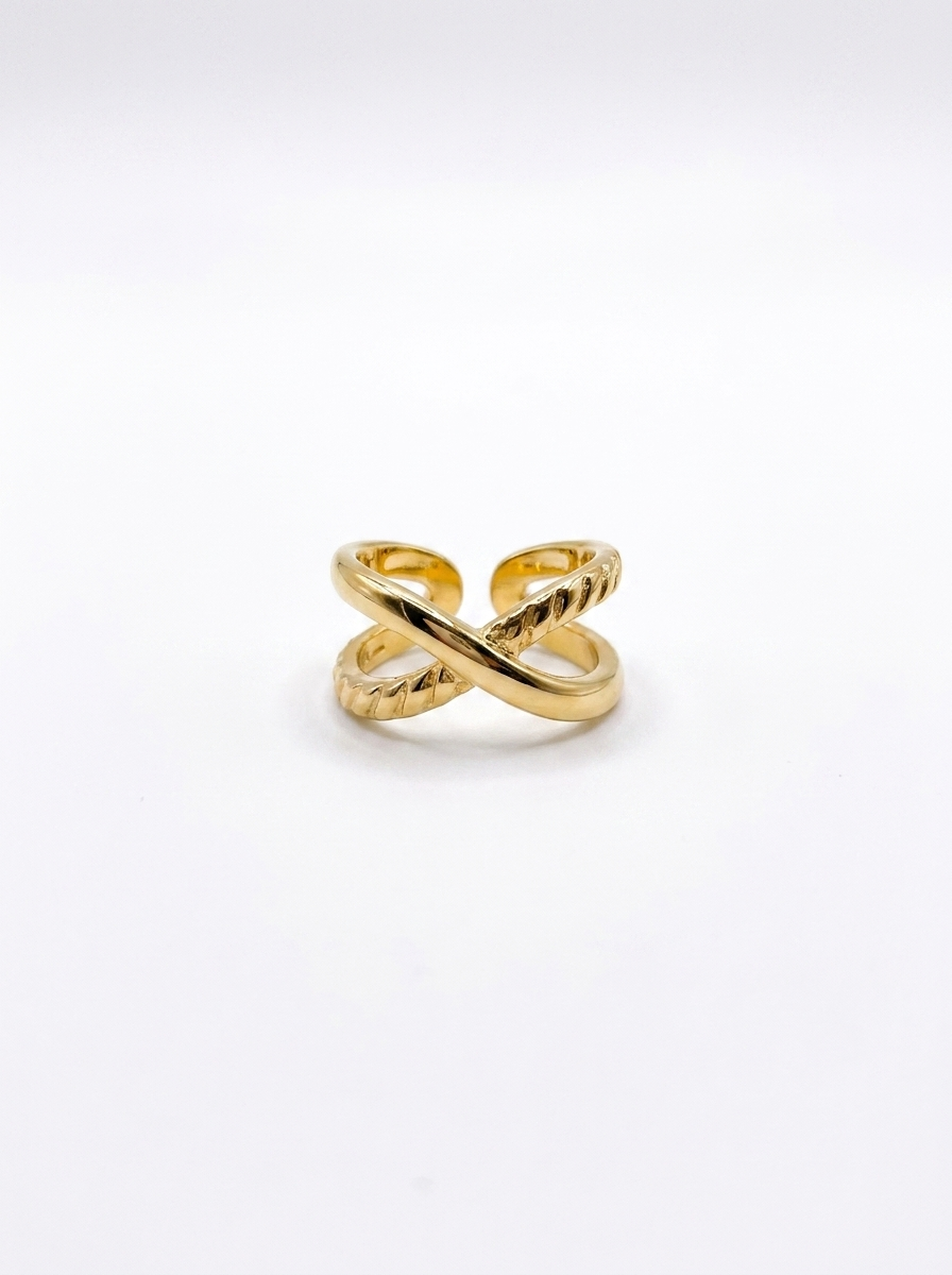 Anillo Enchapado Oro 18K Entrelazado Doble