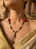 Collar Piedra Volcánica Roja India