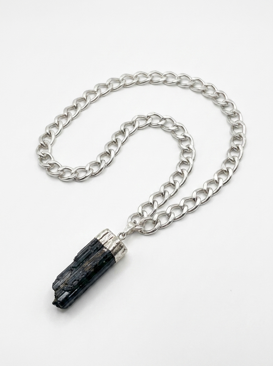 Collar Turmalina Negra Cadena Cubana