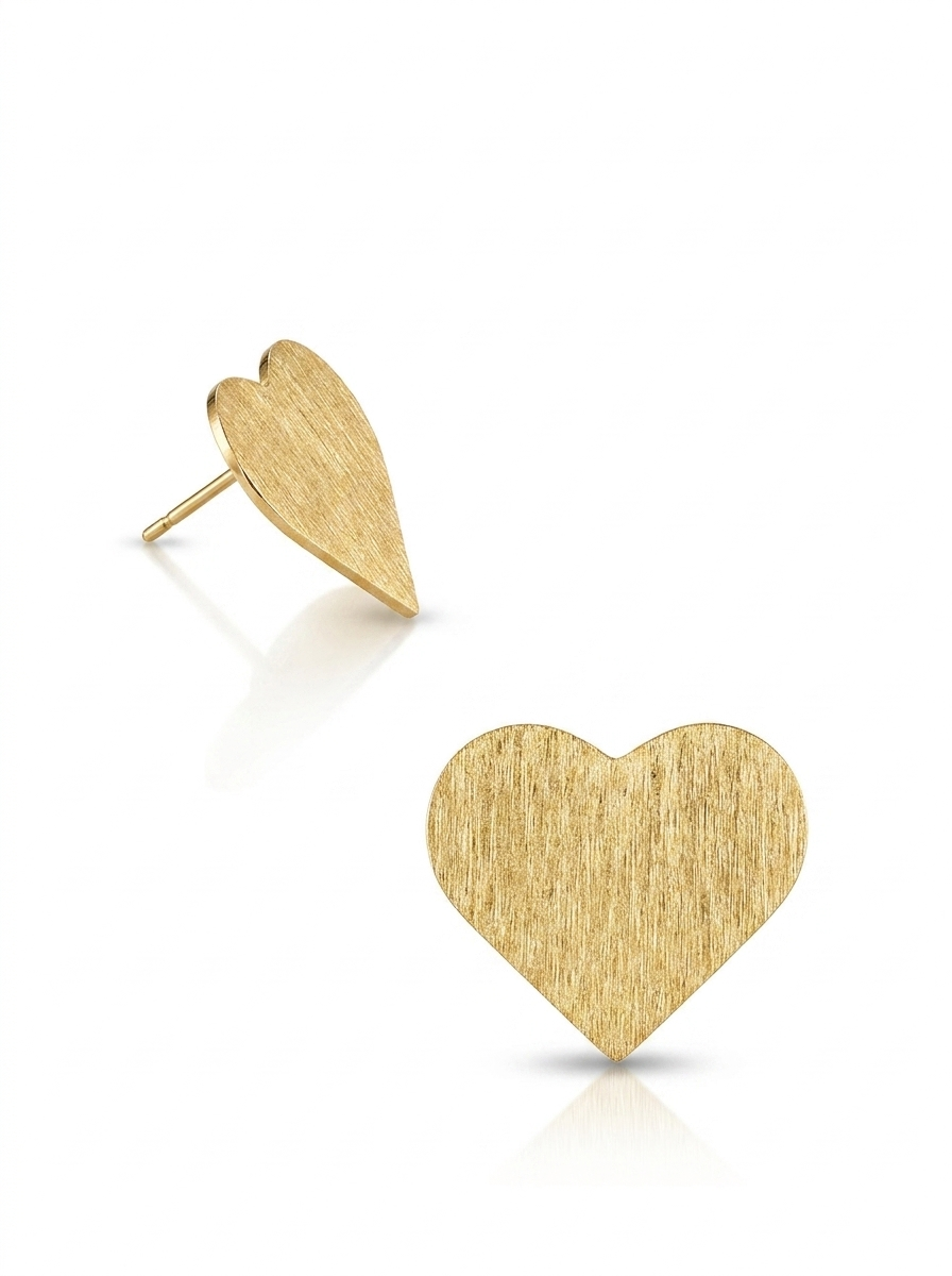 Aretes tipo botón con forma de corazón