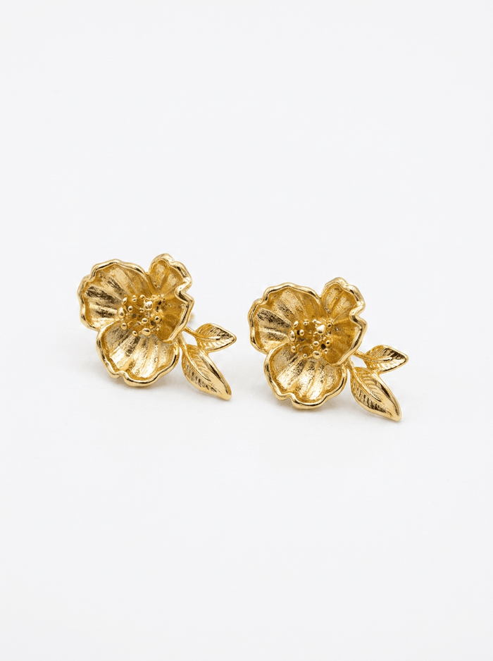 Aretes Flor con Hoja Dorada