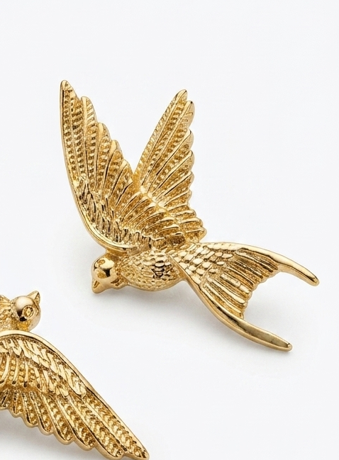Aretes Golondrina Dorada