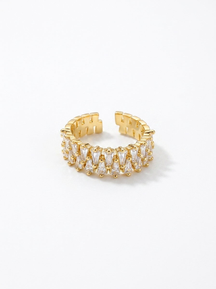 Anillo Eternity Baguette Dorado