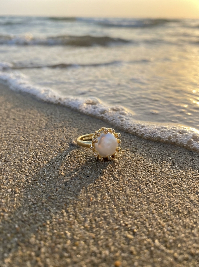 Anillo Opal Halo Dorado