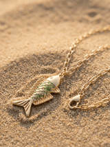 Collar Pez Reflejo Dorado