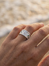 Anillo Polvo de Estrellas de plata con circones verdes, playa | Buono Joyas